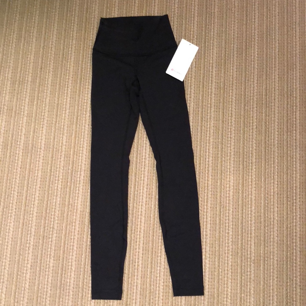 lululemon black highwaisted leggings